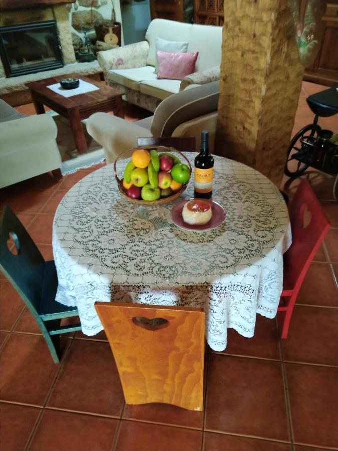 Welcoming Villa Near Penafiel With Pool Abol de Cima Exteriör bild